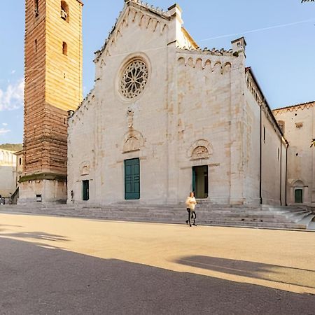 Appartamento A 150M Dal Duomo Pietrasanta Exterior foto